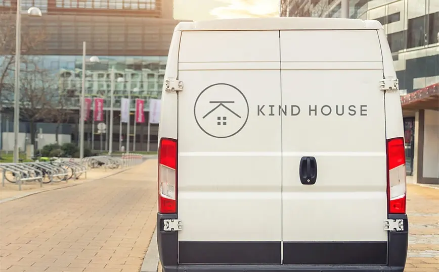 kind-house-truck